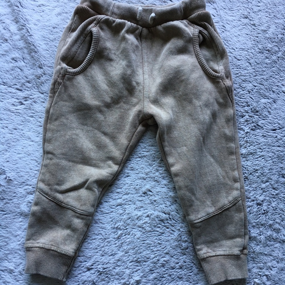 ☀️ Toddler Zara Tan Sweatpant ☀️